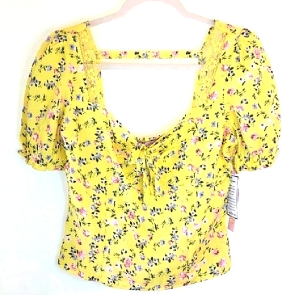 Pretty Pastel Floral Top
